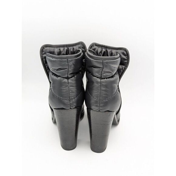 Chanel interlocking CC puffer ankle boots 38.5 - Picture 4 of 10